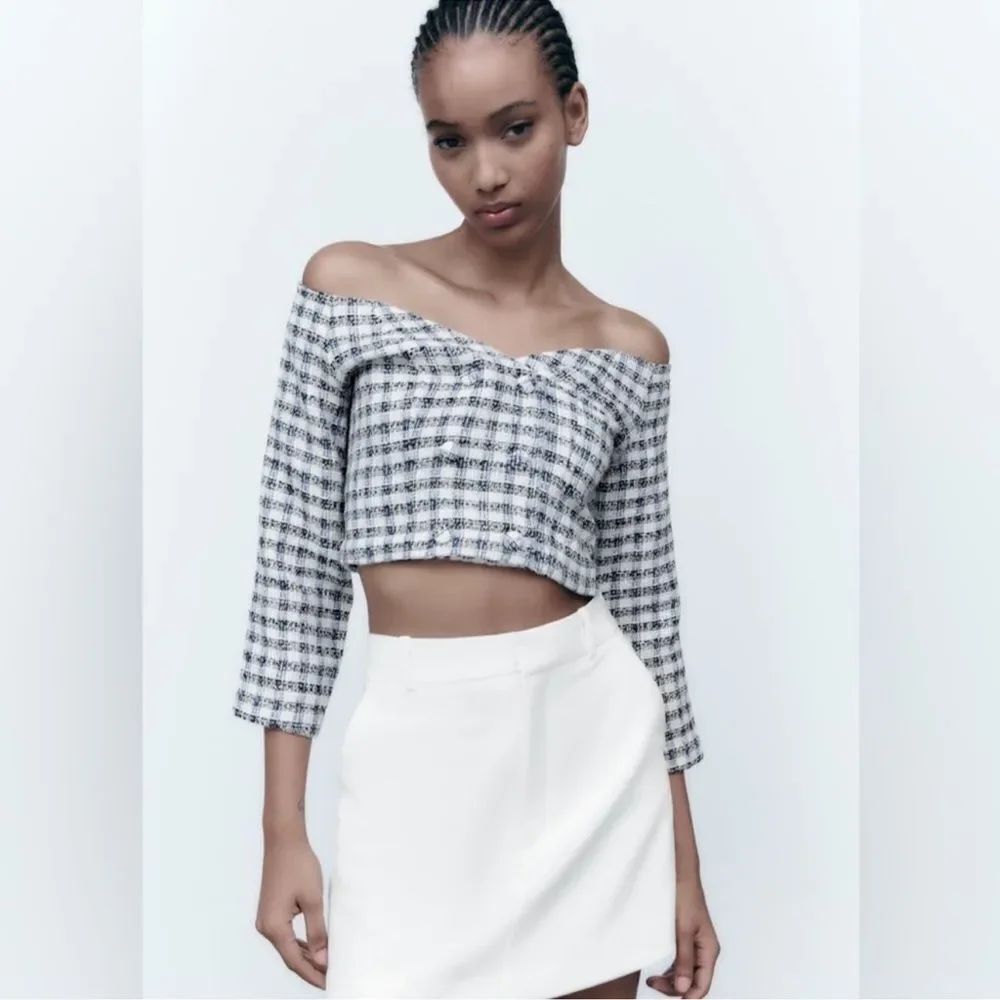 Zara Woman’sTweed Off Shoulder Top Size small